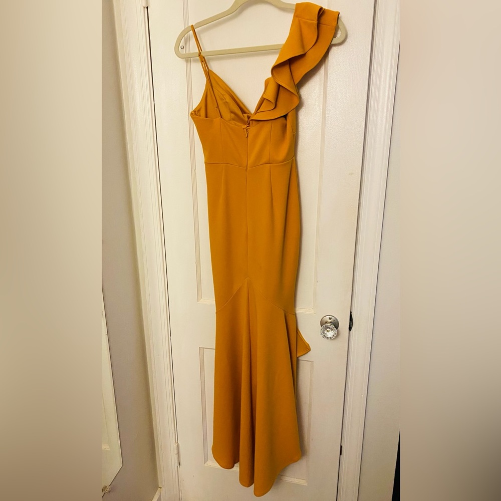 WOMEN’S RUFFLE STRAP TWIST BUST DRESS MUSTARD - XS - Picture 7 of 8